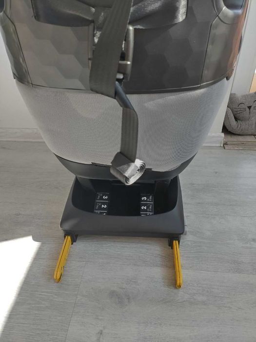 Maxi Cosy Titan Pro детско столче