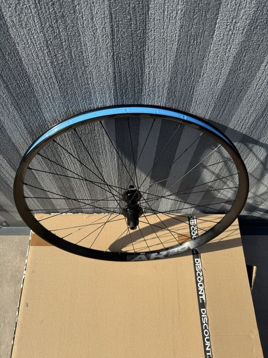 2 Jante noi RaceFace AR 30C 29” + butuci Shimano