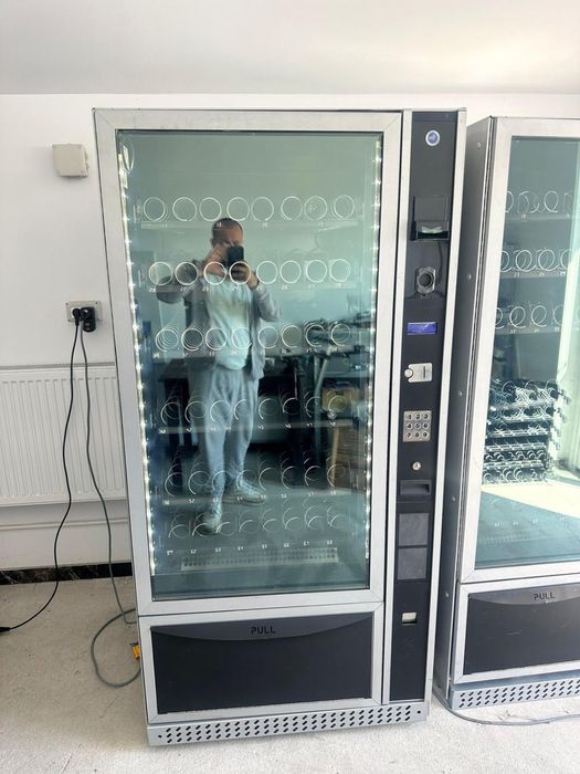 Vindem automate de produse iarp 8 m