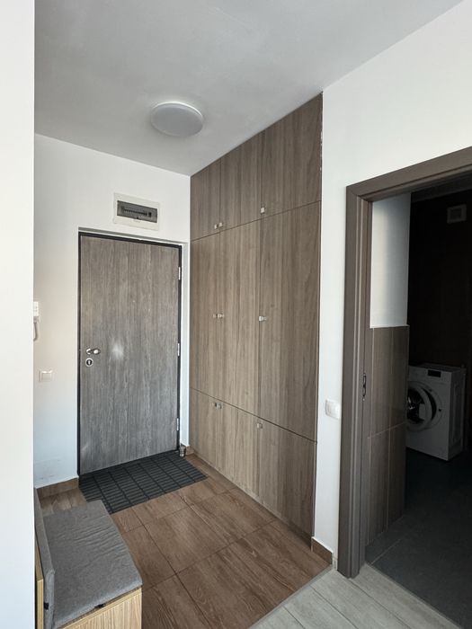 Închiriez apartament 3 camere – Dambu Rotund, zona Lidl, mobilat și utilat