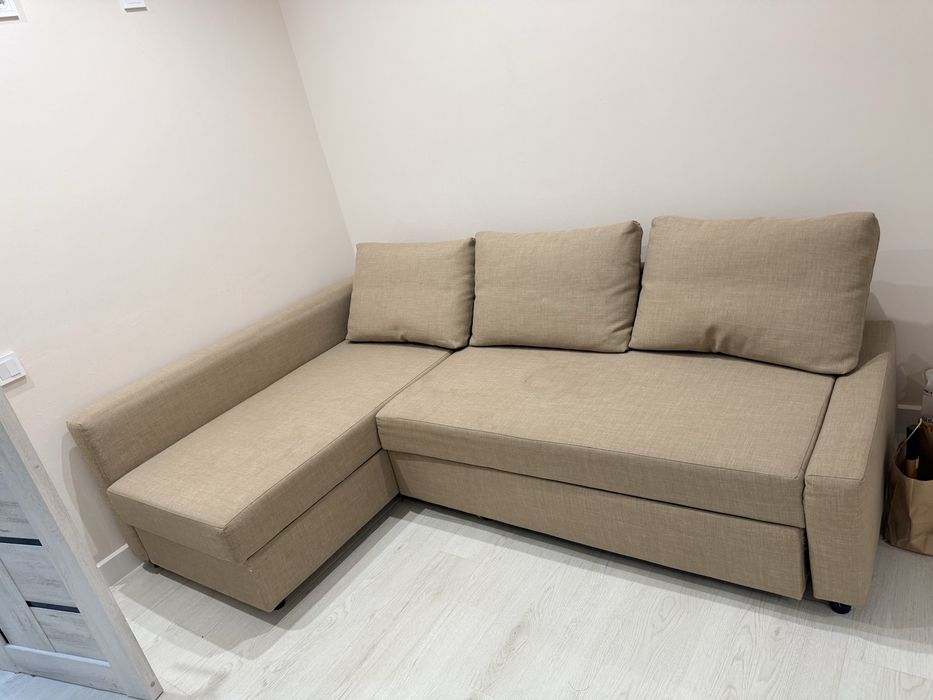 Продам диван угловой