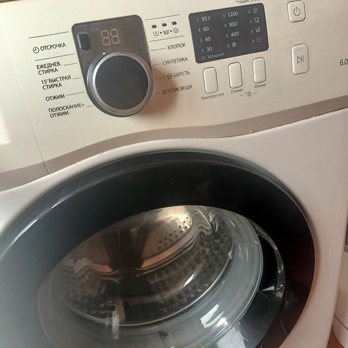 Бу SAMSUNG работает отлично