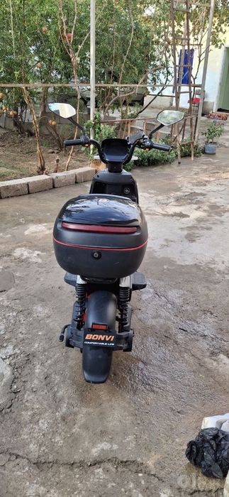 Skuter sotiladi 2mln500