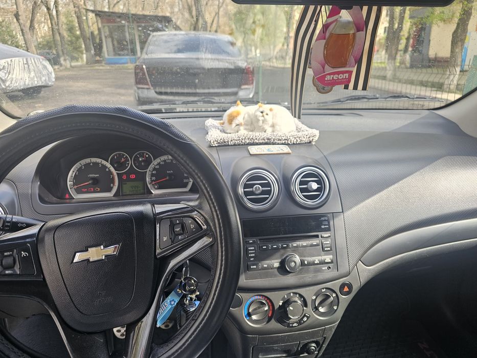 Продается Nexia 3