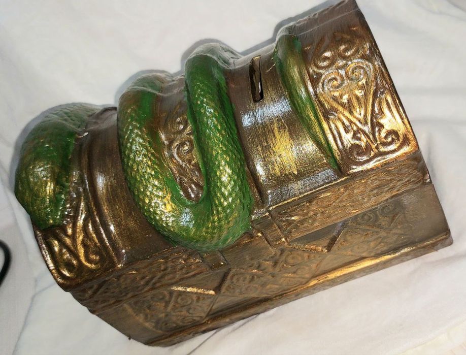 Сундук копилка из гипса