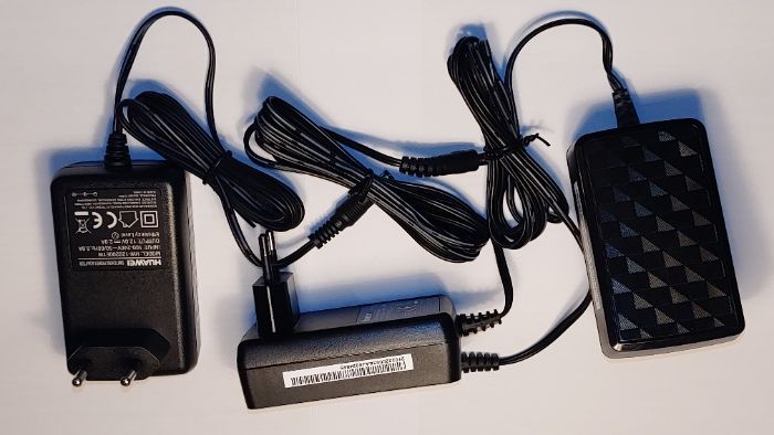 Sursa / alimentator 12v (volti) 2 Ah (amperi) - Calitate premium