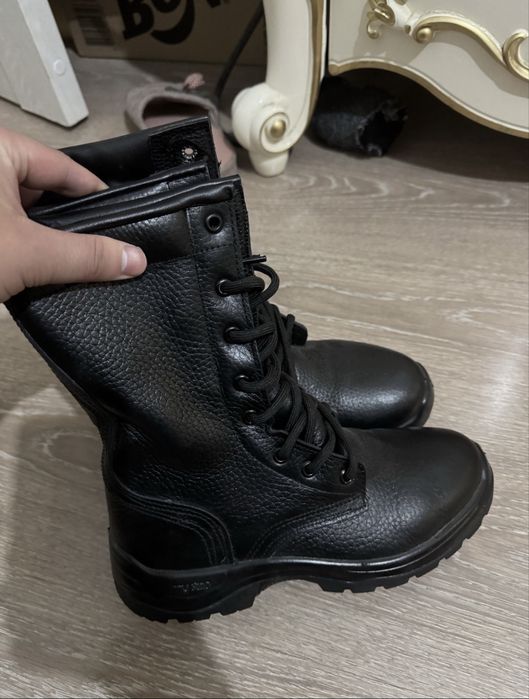 Ботинки MY STEP  мужской черный 39р