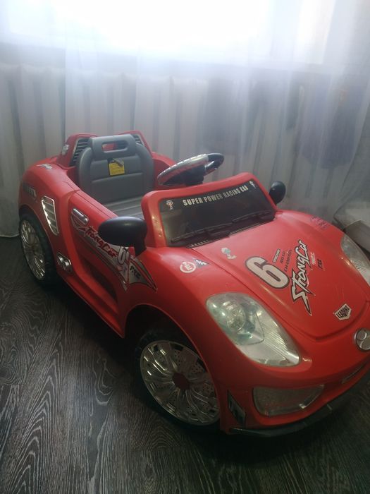 Продам детскую машину 18000 окончательно