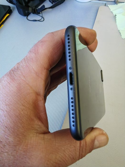 IPhone 8 Plus,64GB,87%Батерия,OS 16.7.15