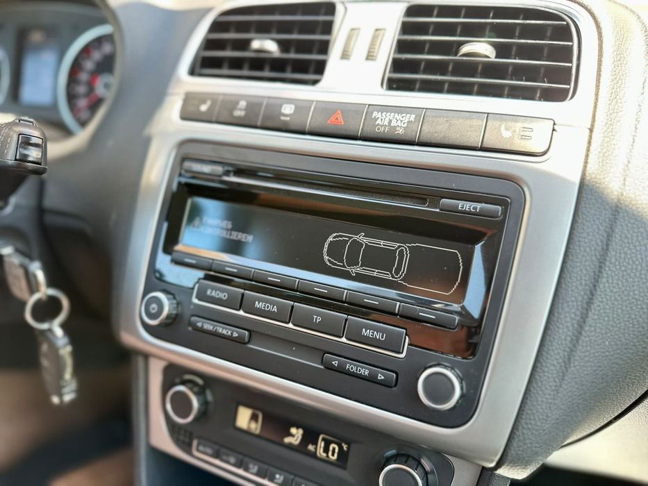 Polo  2014  1.2  tdi  model  LIFE