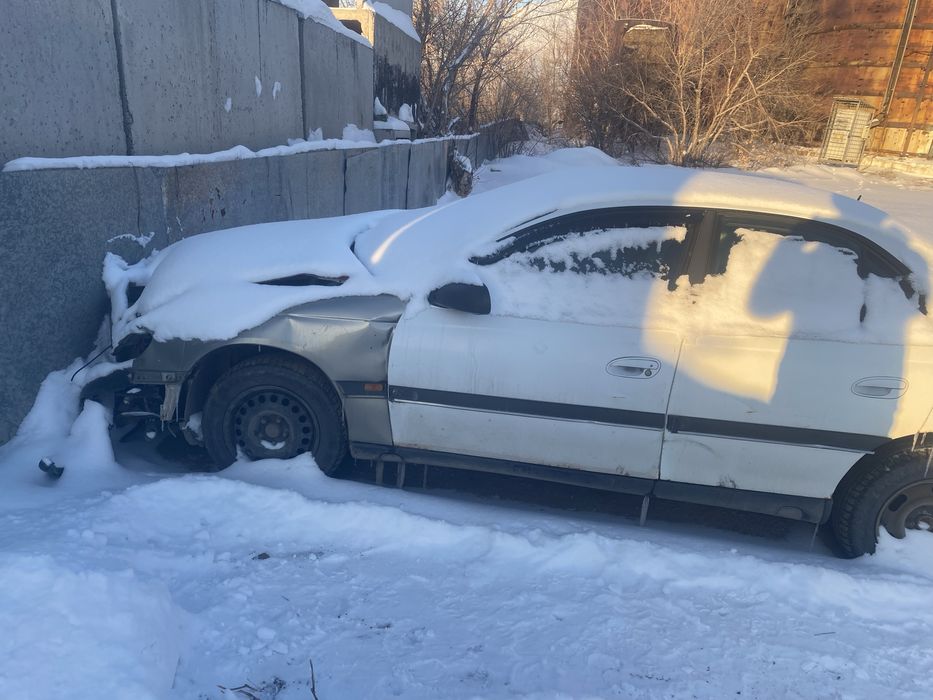 Автомобил Опель омега б