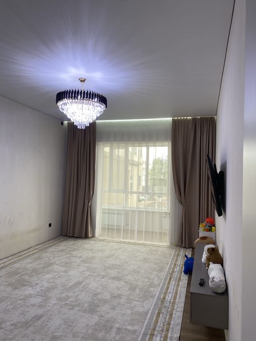 Продам 3-комнатную квартиру, 105 км!