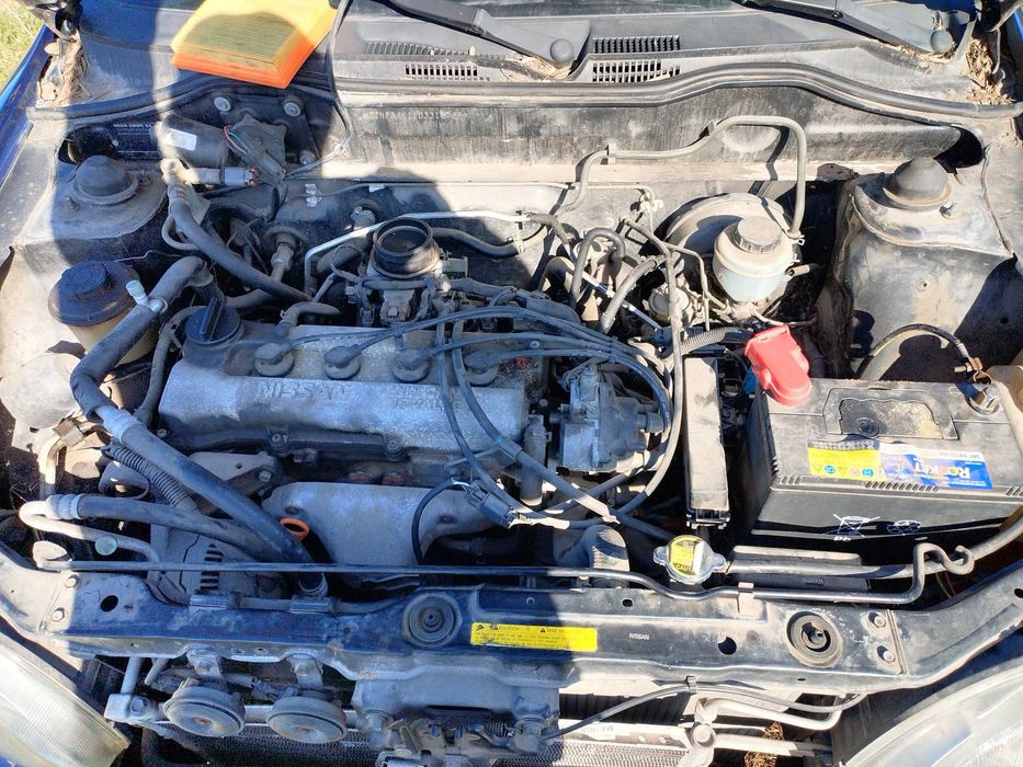 Продавам Nissan Micra K11 1.3 на части.
