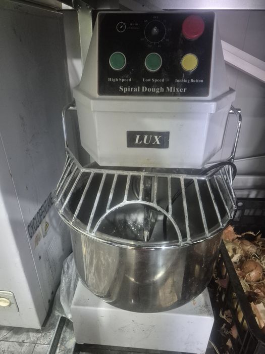 Тестомес 20 л в отличном состоянии