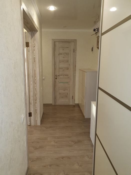 Продам! 2ком.кв 4/9эт.р-он Гор. Парк