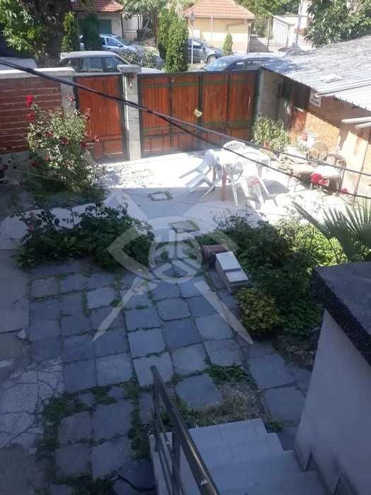 Продава се Етаж от къща в Пловдив, Кършияка - 80 кв.м за 1875 €/кв.м - Снимка #2