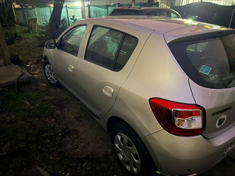 Dacia Sandero 2013