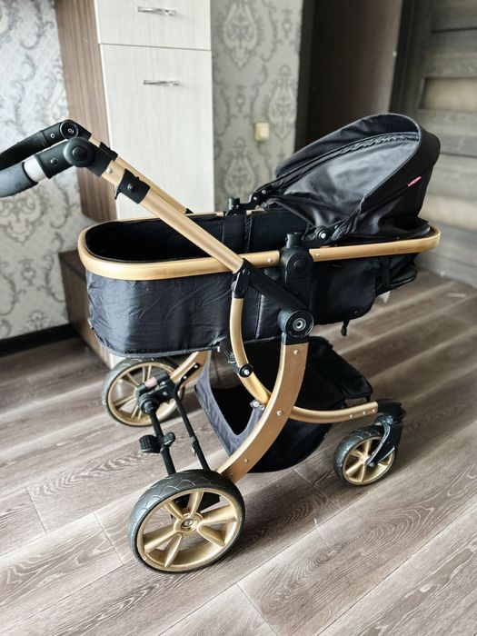 Продам коляску в хорошем состоянии