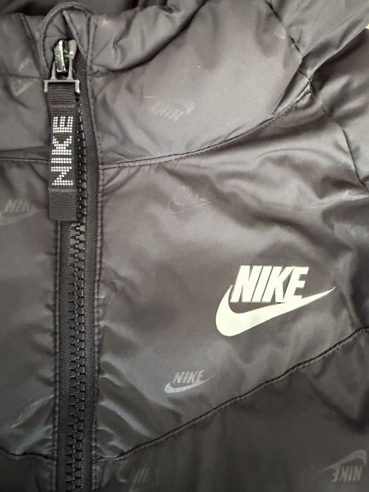 Nike зимно яке, размер M (137-147см)