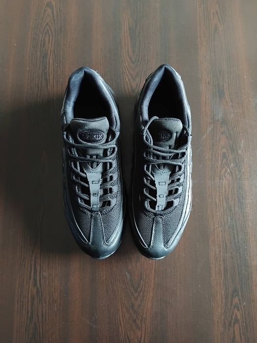 Nike Air Max 95 НОВИ No.43,45