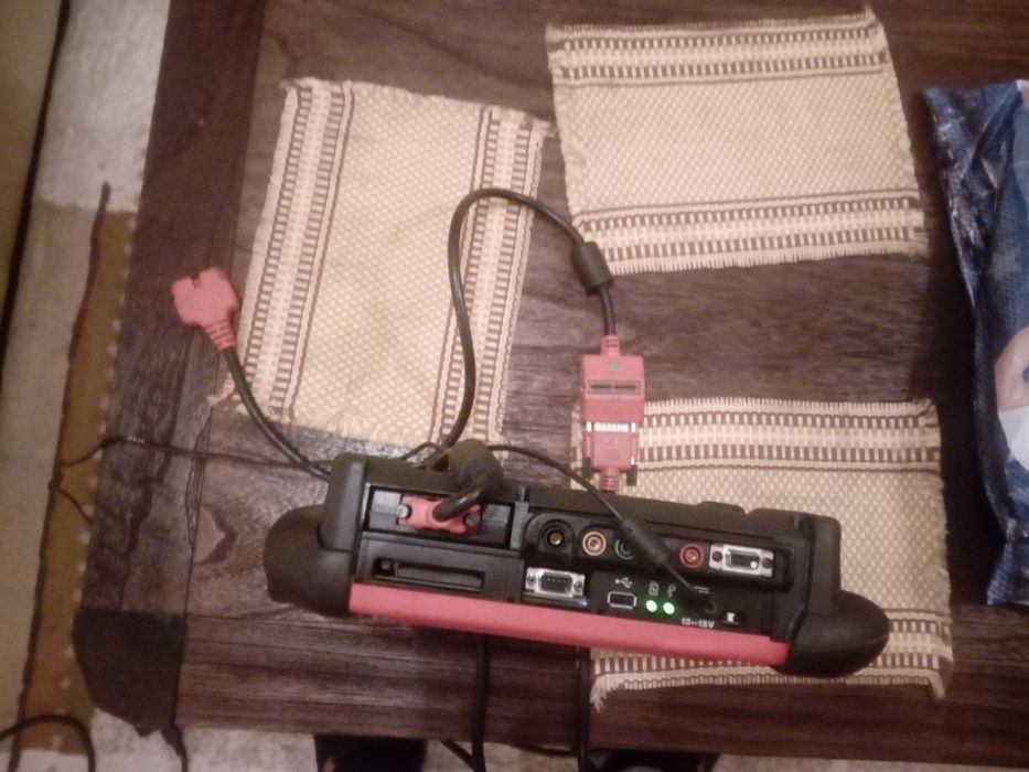 кодочетец /осцилоскоп snаp-on modis eems300