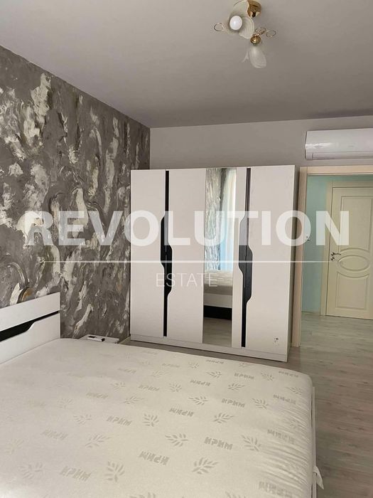 Дава се под наем Четиристаен апартамент в Варна, Бриз - 165 кв.м за 1196.97 € - Снимка #4