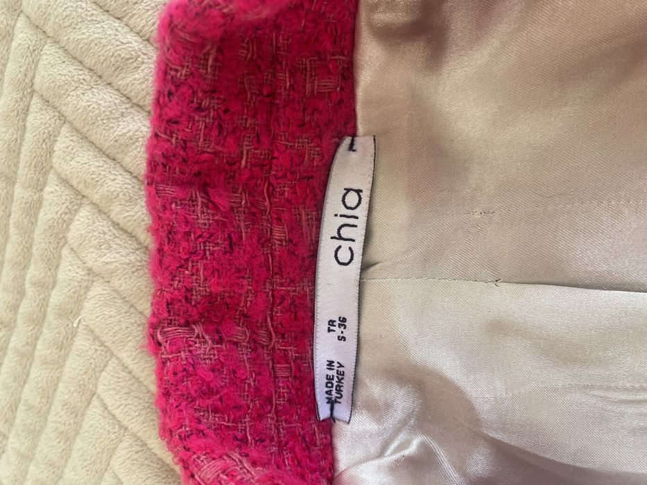 Твидовый пиджак.