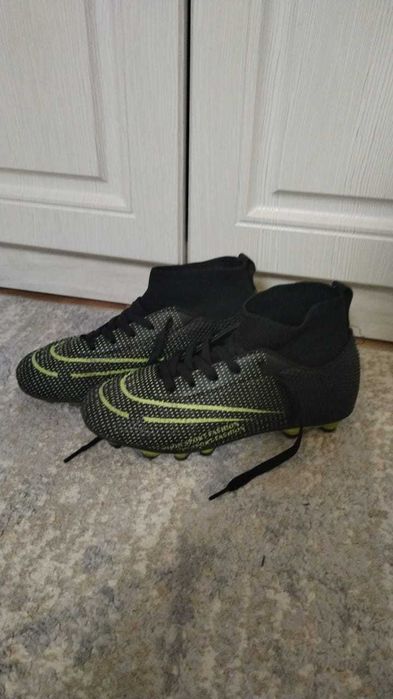 Бутсы для футбола