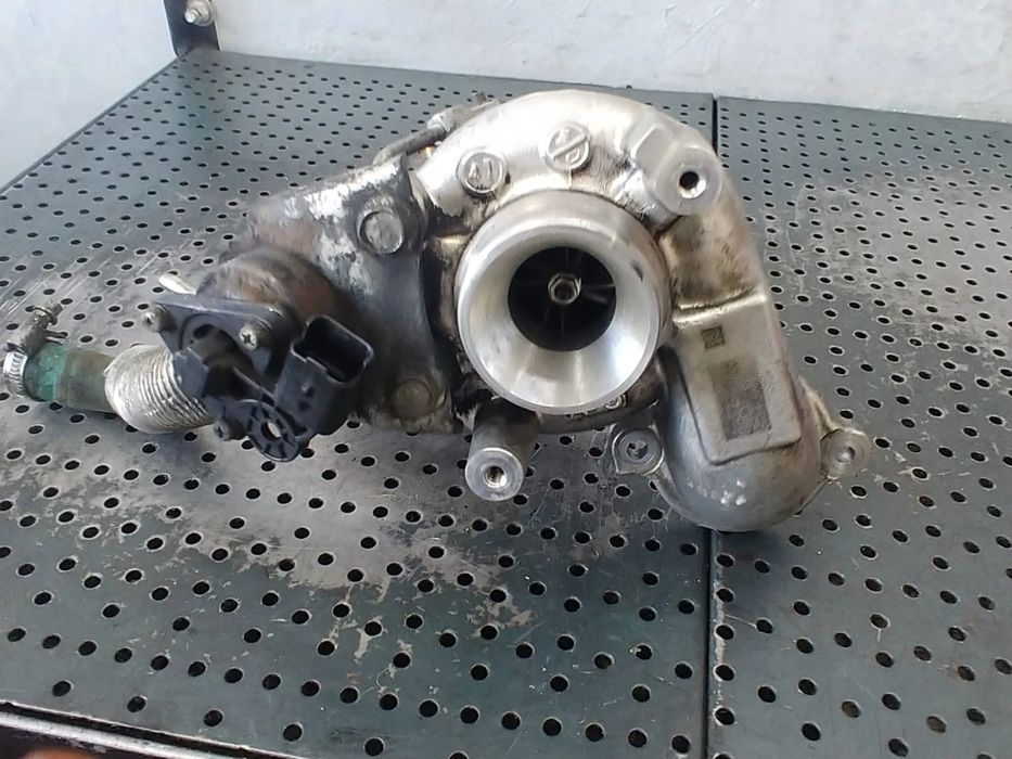 turbina 1.5 tdci ugjc ford  fiesta 6 citroen c4 peugeot 308 9673283680