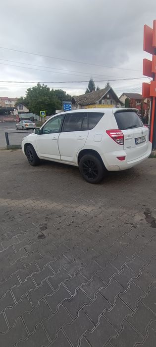 TOYOTA RAV4 2011 — imagine 2