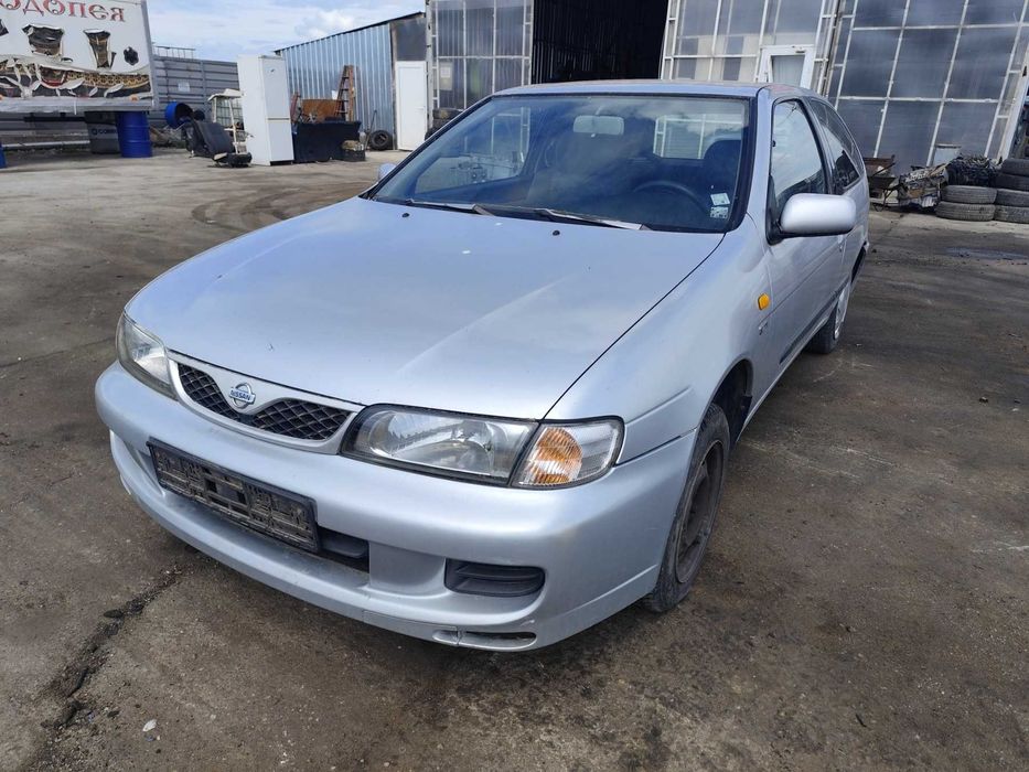 Nissan Almera N15 - 1.4 - 75к.с - 1998г. на части
