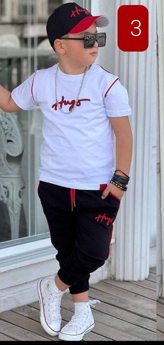 Compleu baieti diferite modele