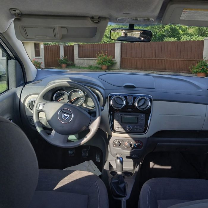 Dacia Lodgy 7 locuri 2013 benzina 1.2 Tce 115 CP
