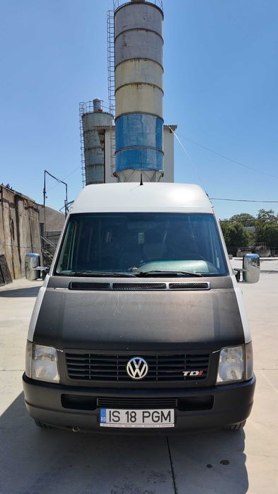 Vand microbuz:  VW LT46 (2004) – Sirocou + AC, ITP/tahograf valabile