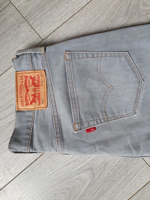 Blugi LEVI'S 511 Slim - Marime W34 L34 (Talie 89 cm)