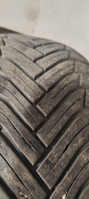 Зимни гуми Michelin Alpin 6  215/60/R17