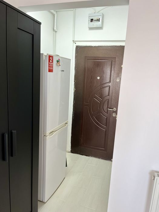 Garsoniera de vanzare in blocul upet Bd Independentei