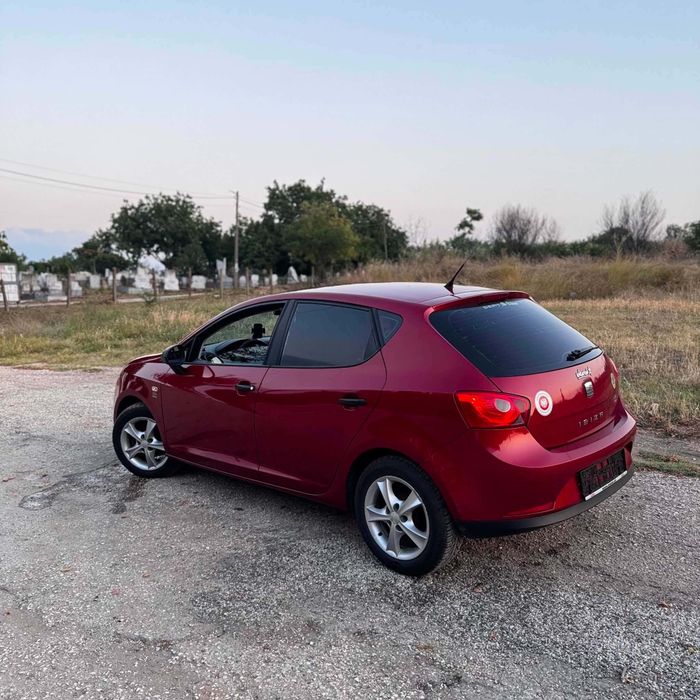 Продава се SEAT IBIZA 1.2 Бензин,2010