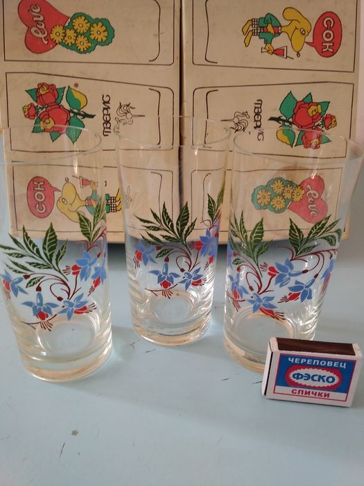 Набор вазочек, наборы стаканов. Новые.