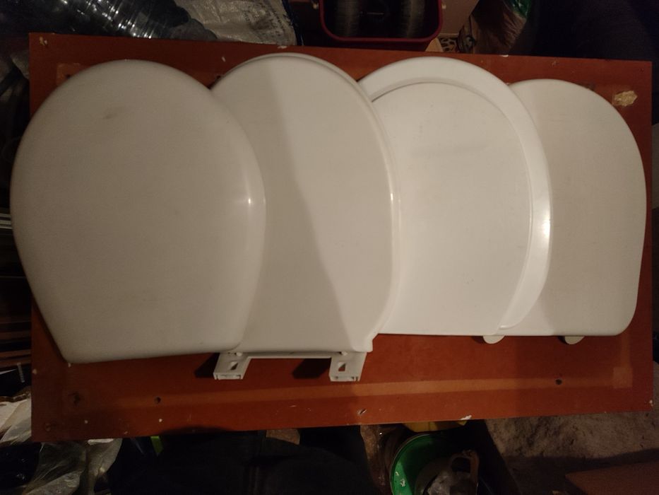Продам  унитаз без бачка, бачки,сиденье ,умывальники