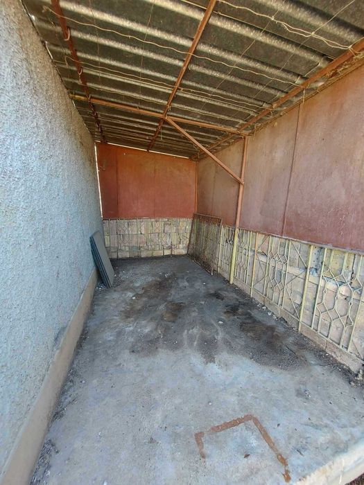 Триетажна вила, 80кв.м, местност Драката