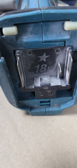 Incrcator acumulator dewalt