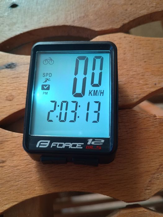 Vând ciclocomputer wireless  B Force 12