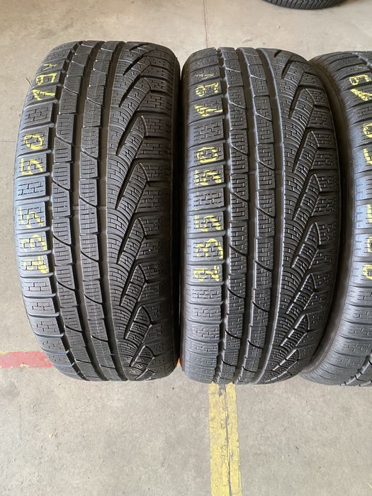 Anvelope iarna 235/50/19 Pirelli Sottozero 2 235 50 19 R19