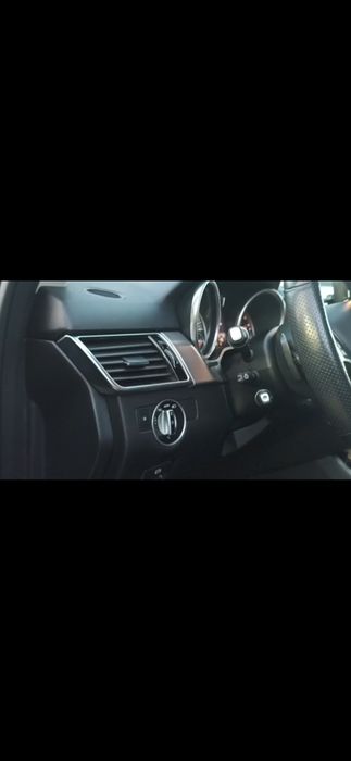 Vând Mercedes GLE 2017