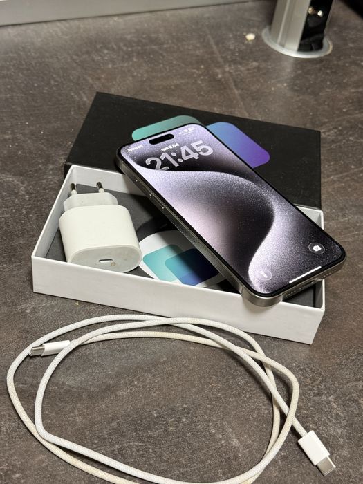 100% Батерия/ Като нов * Iphone 15 pro max 256gb