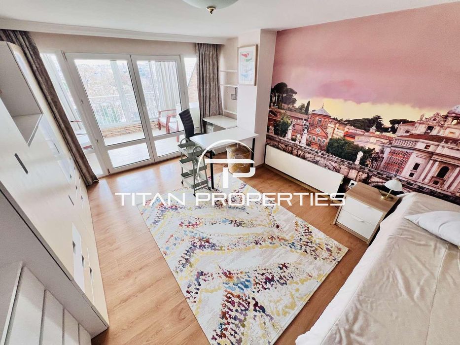 Дава се под наем Тристаен апартамент в Бургас, Център - 100 кв.м за 663 € - Снимка #4