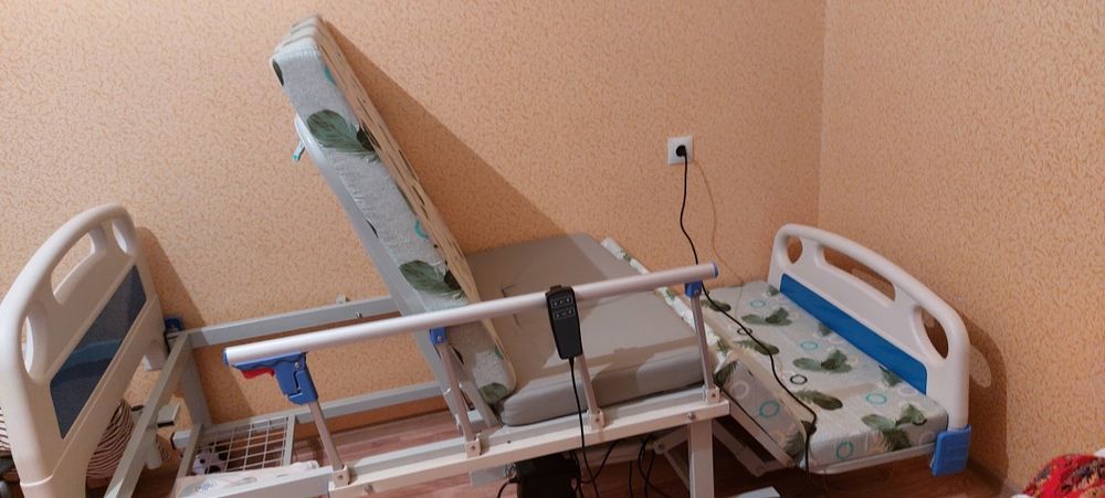 Продам кравать медецинскую