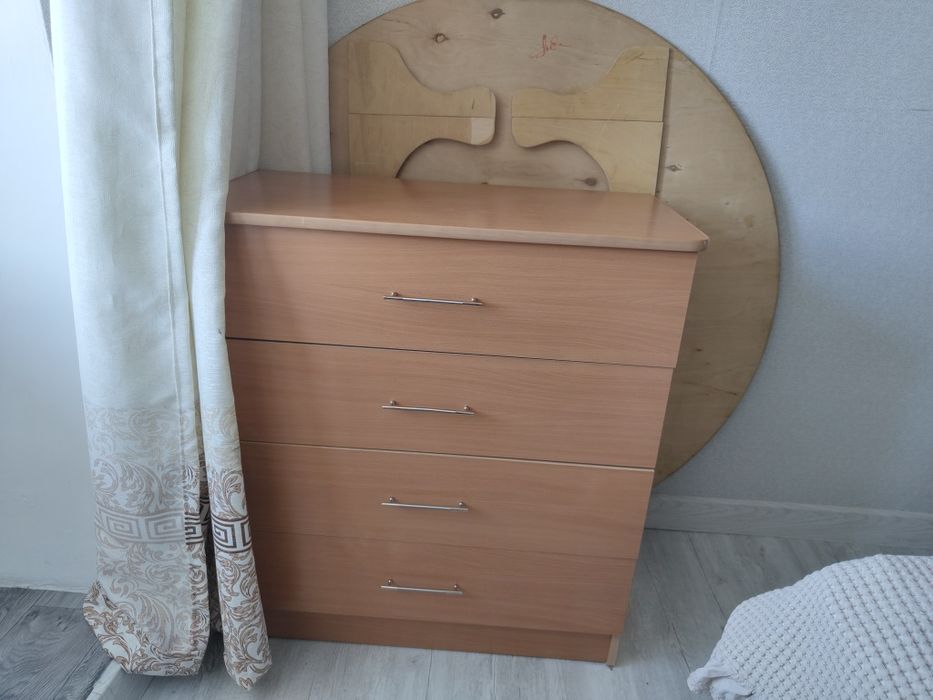Срочно продам комод