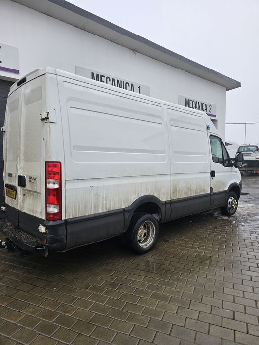 Dezmembram Iveco Daily 35C15 3.0HPI 205000km punte dubla